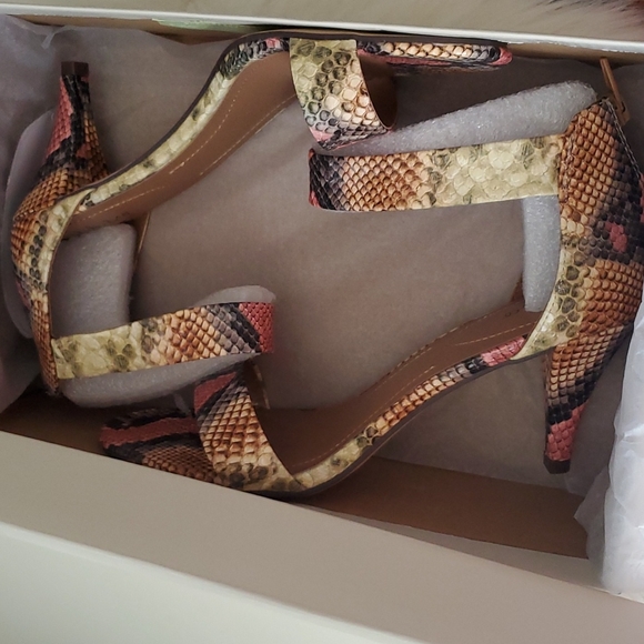 Style & Co.  Paycee Women's Dress Sandal Rainbow Snake Size 9.5M - Picture 7 of 7